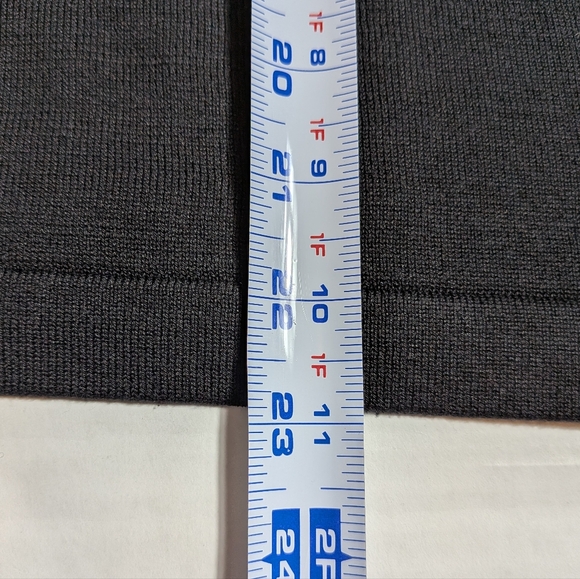 Silk Blend Black Sweater Women's Medium - Picture 6 of 8